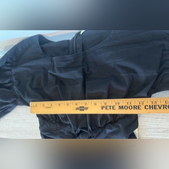 Lovers and Friends Duncan Top Waist Cut Out Balloon Sleeve Front Tie Size XXS - Picture 12 of 15